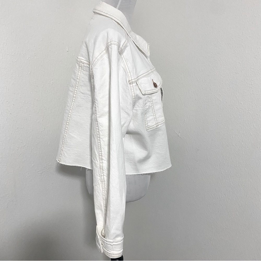 FRYE Women’s Cropped Raw-Hem Denim Jean Jacket Natural Color Cotton White XL NWT - Picture 3 of 7